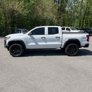 CHEVROLET COLORADO TRAIL BOSS - 3