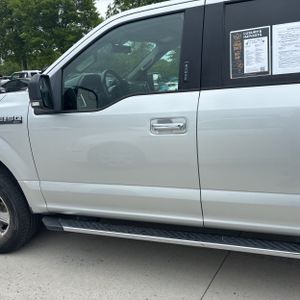FORD F-150 XLT - 3