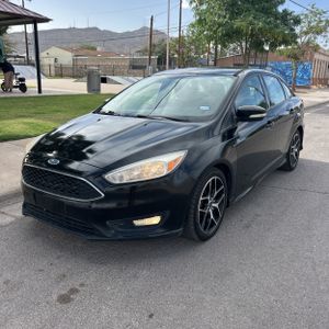 FORD FOCUS SE - 1
