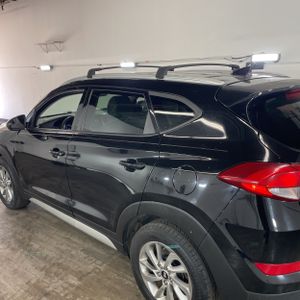 HYUNDAI TUCSON - 6