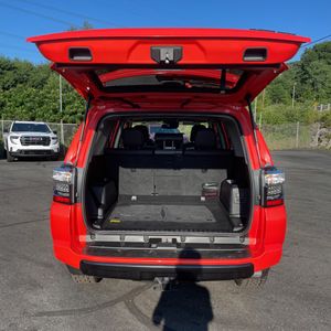 صورة مصغرة 46 لـ 2023 Toyota 4RUNNER TRD PRO