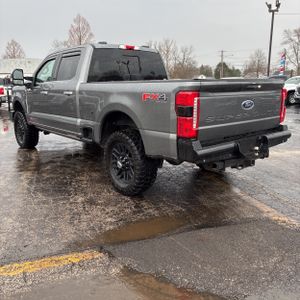 FORD F-250 SUPER DUTY LARIAT - 5