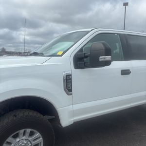 FORD F-250 XLT - 2