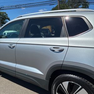 صورة 6 لـ 2025 Volkswagen TAOS SE 4MOTION
