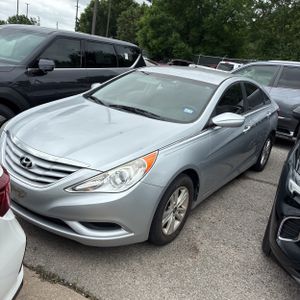 HYUNDAI SONATA GLS - 1