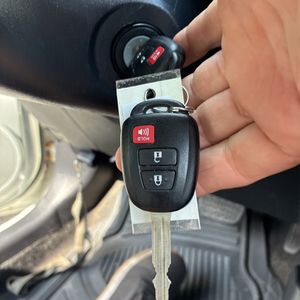 2014 Toyota PRIUS C TWO — фото 53
