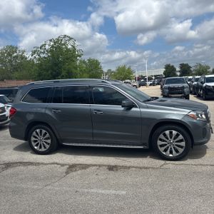 MERCEDES-BENZ GLS - 10