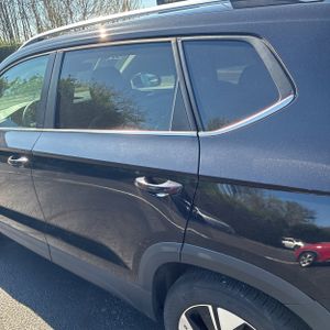 VOLKSWAGEN TAOS SE 4MOTION - 6