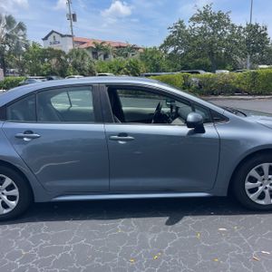 2024 Toyota COROLLA LE — миниатюра 11