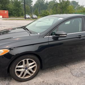 2014 FORD FUSION SE 照片 2