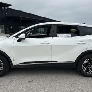 KIA SPORTAGE - 4