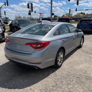 HYUNDAI SONATA SE - 8