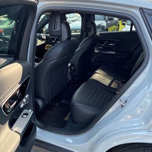2025 Mercedes-BENZ GLC thumbnail 38