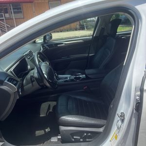 2013 FORD FUSION SE thumbnail 32