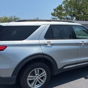 2022 FORD EXPLORER XLT 照片 9