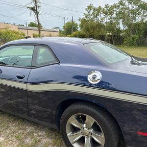 DODGE CHALLENGER SXT - 6