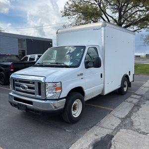 FORD E-350 CUTAWAY - 1