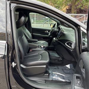 2025 Chrysler PACIFICA SELECT thumbnail 33