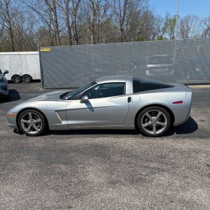 CHEVROLET CORVETTE BASE - 3