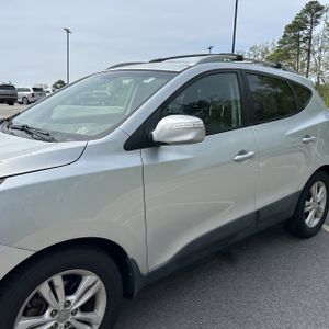 HYUNDAI TUCSON GLS - 2