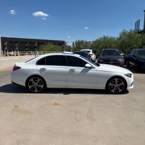 2024 Mercedes-BENZ C-CLASS 照片 10