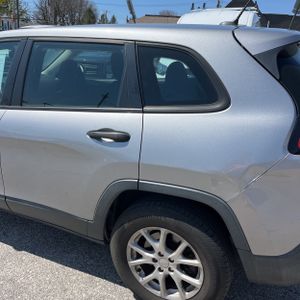 JEEP CHEROKEE SPORT - 6