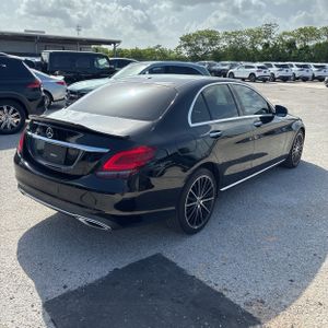 صورة 7 لـ 2021 Mercedes-BENZ C-CLASS