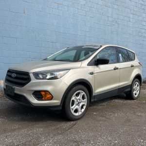 FORD ESCAPE S - 1