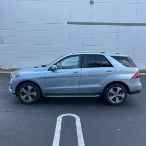 MERCEDES-BENZ GLE - 3