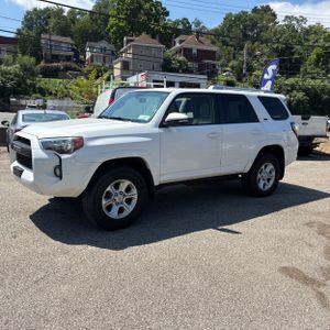 2018 Toyota 4RUNNER SR5 PREMIUM 照片 3