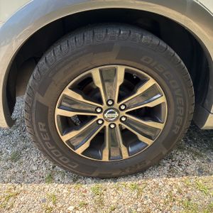 2017 Nissan ARMADA PLATINUM — миниатюра 19