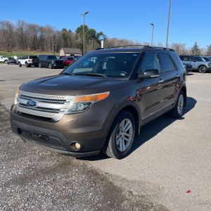 FORD EXPLORER XLT - 1