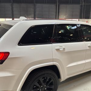 JEEP GRAND CHEROKEE - 9