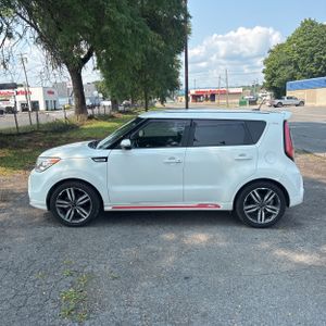 2014 KIA SOUL + 照片 3