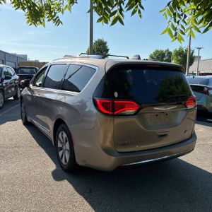 CHRYSLER PACIFICA HYBRID LIMITED - 5