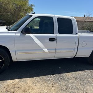 صورة 4 لـ 2005 Chevrolet SILVERADO 1500 LS