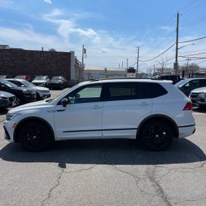 VOLKSWAGEN TIGUAN SE R-LINE BLACK 4MOTION - 3