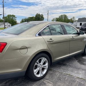FORD TAURUS LIMITED - 9