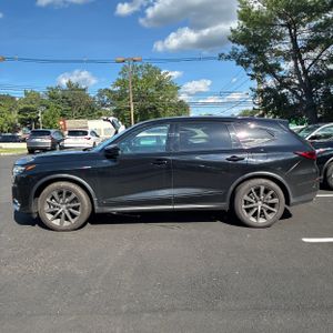 صورة 3 لـ 2026 Acura MDX SH-AWD W/A-SPEC
