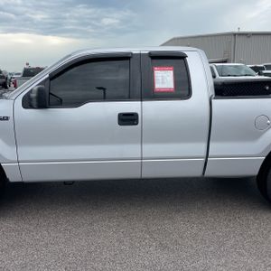 FORD F-150 STX - 4