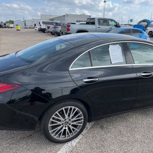 MERCEDES-BENZ CLA - 9