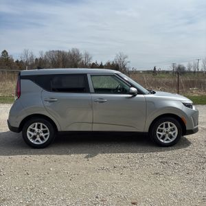 KIA SOUL LX - 10