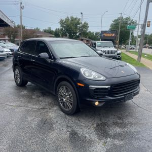 2016 Porsche CAYENNE BASE thumbnail 12