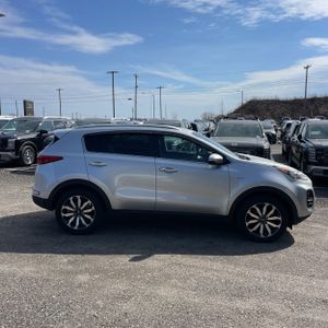 KIA SPORTAGE EX - 10