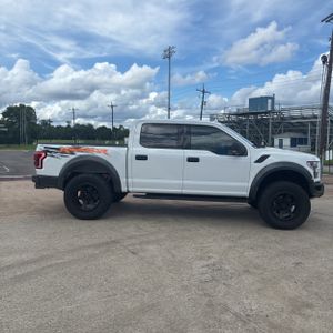 FORD F-150 RAPTOR - 10