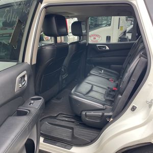 2018 Nissan PATHFINDER PLATINUM 缩略图 30