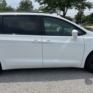 2020 Chrysler PACIFICA TOURING — миниатюра 11