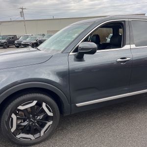 KIA TELLURIDE S - 2