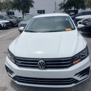 صورة مصغرة 14 لـ 2018 Volkswagen PASSAT 2.0T S