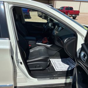 2019 Infiniti QX60 LUXE 照片 32